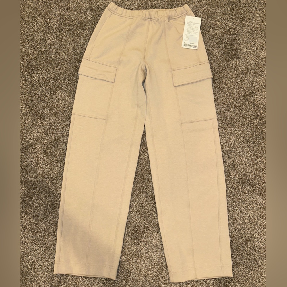 NWT lululemon cotton blend double knit MR cargo pant